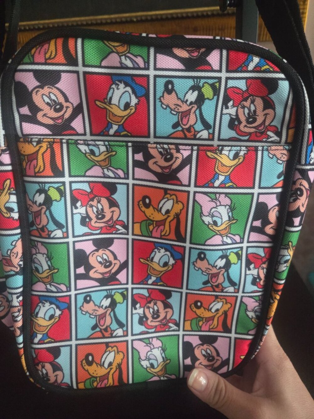 Disney character crossbody - Picture 6 of 11